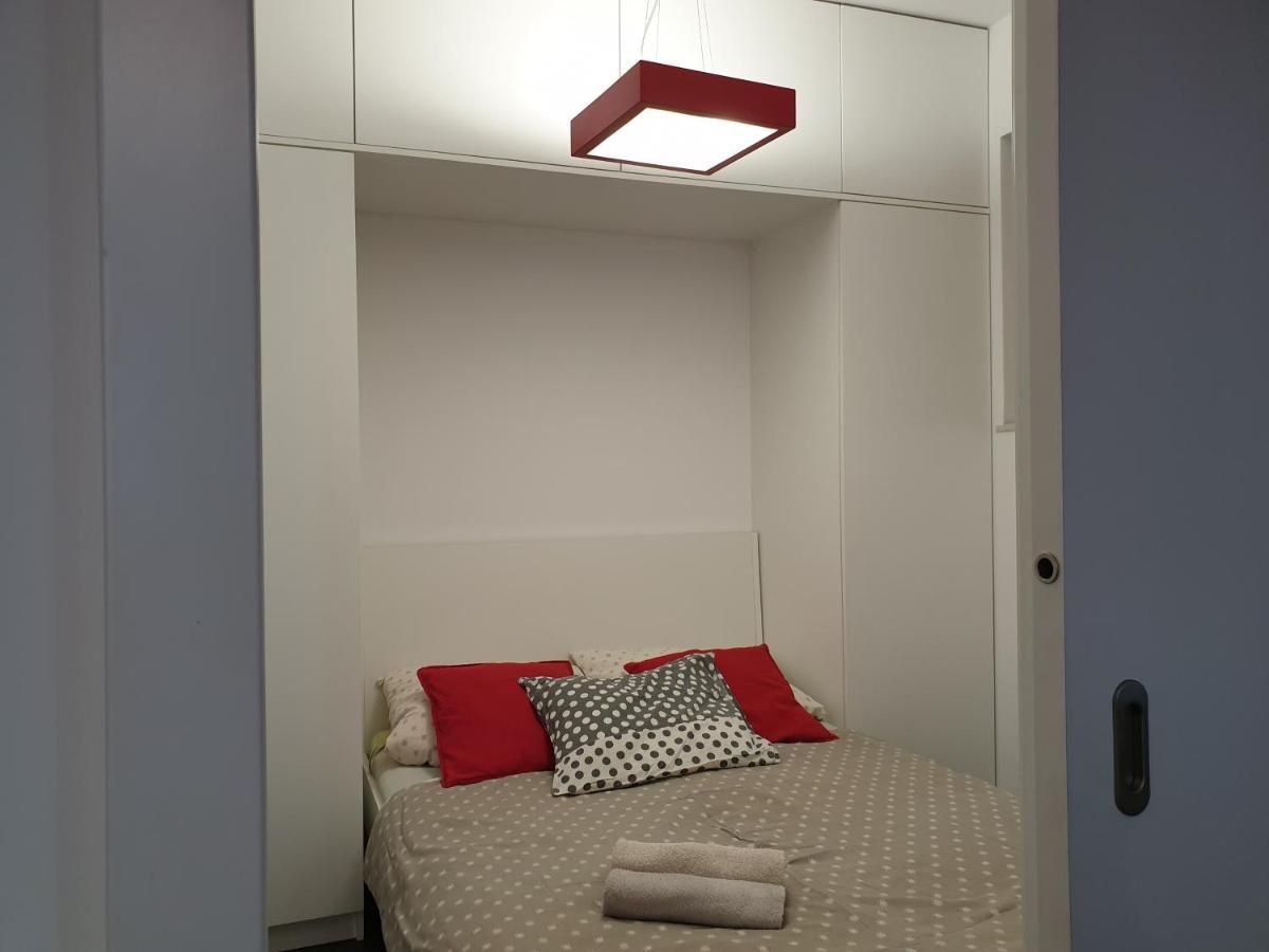 Apartamenty Promenada วอร์ซอ ภายนอก รูปภาพ